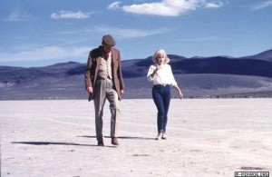 John Huston directs Marilyn in 'The Misfts'