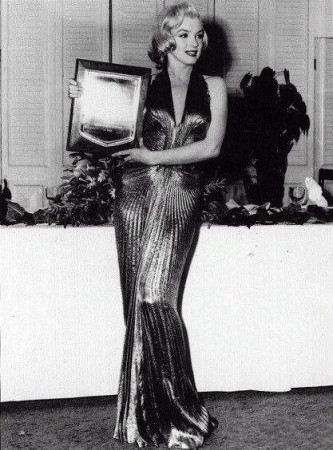 Marilyn at the Photoplay Awards, 1953