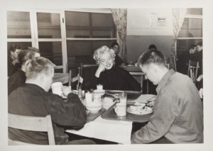 Marilyn in Korea, 1954