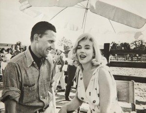 Marilyn with photographer Manfred 'Linus' Kreiner, 1960